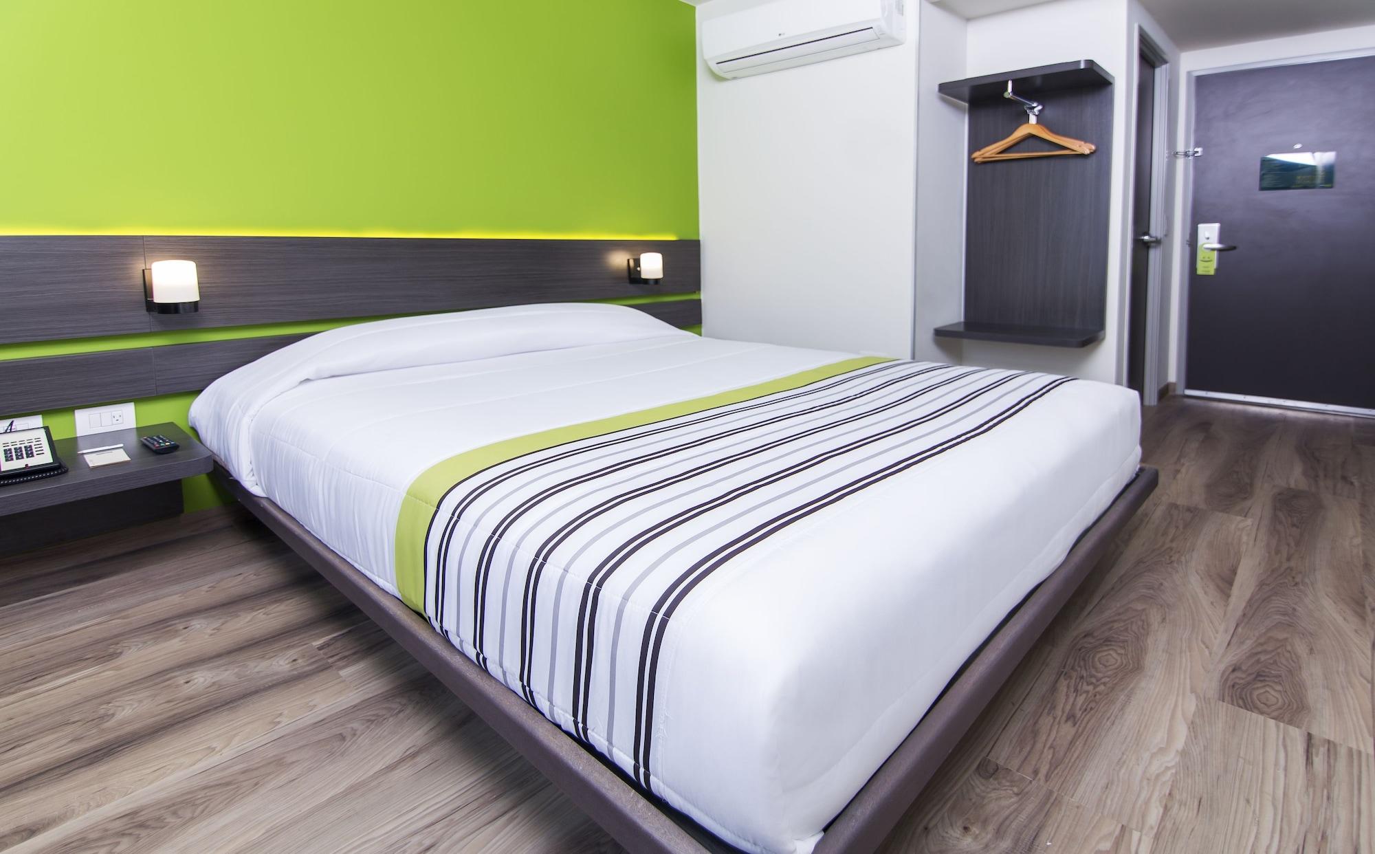 City Express Junior By Marriott Puebla Finsa Exteriör bild