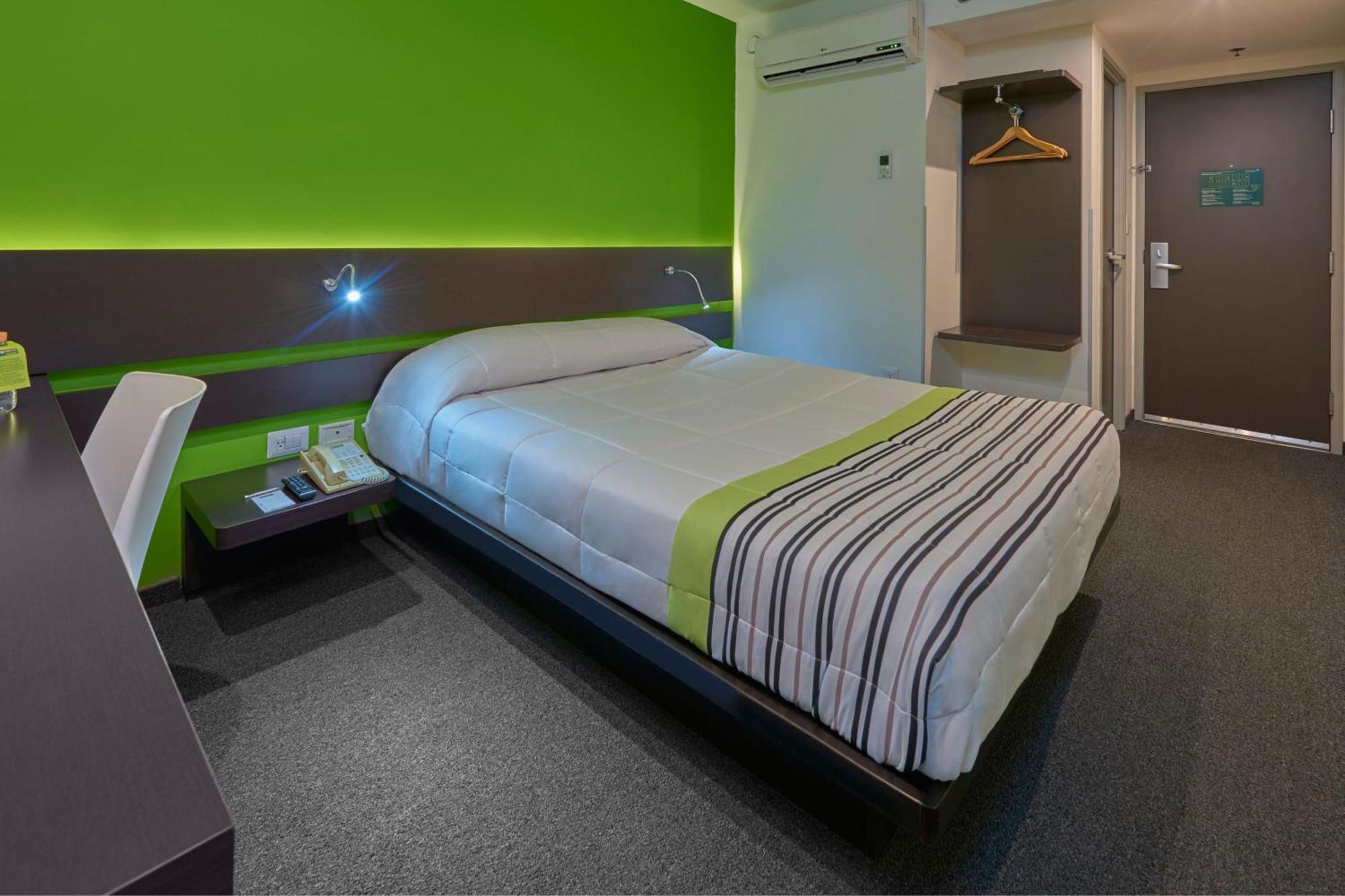 City Express Junior By Marriott Puebla Finsa Exteriör bild