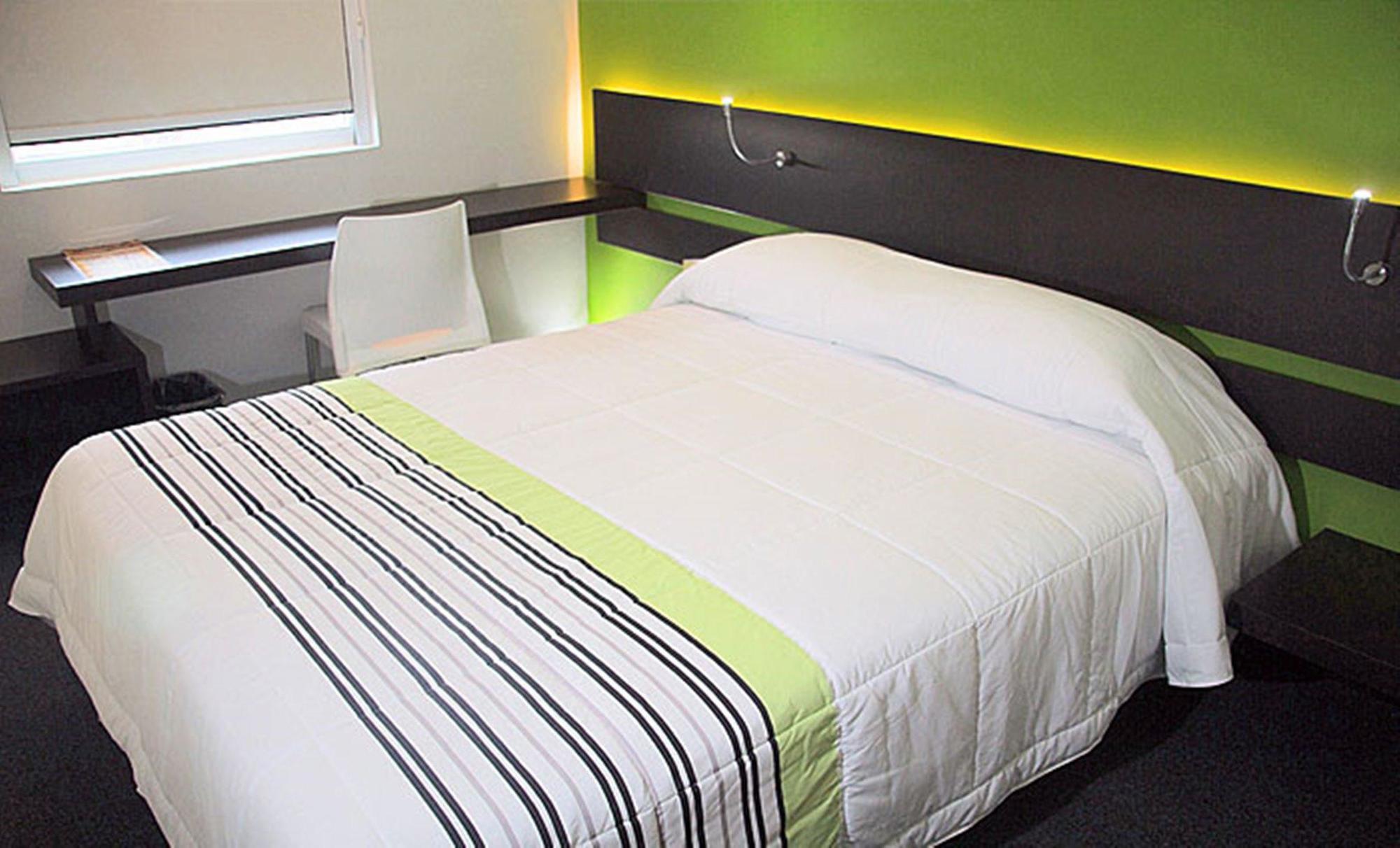 City Express Junior By Marriott Puebla Finsa Exteriör bild